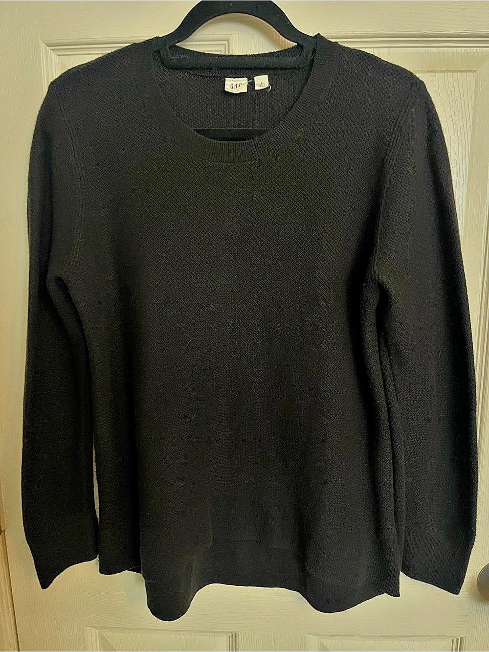 Gap Textured Crewneck Sweater in Black Size Large
